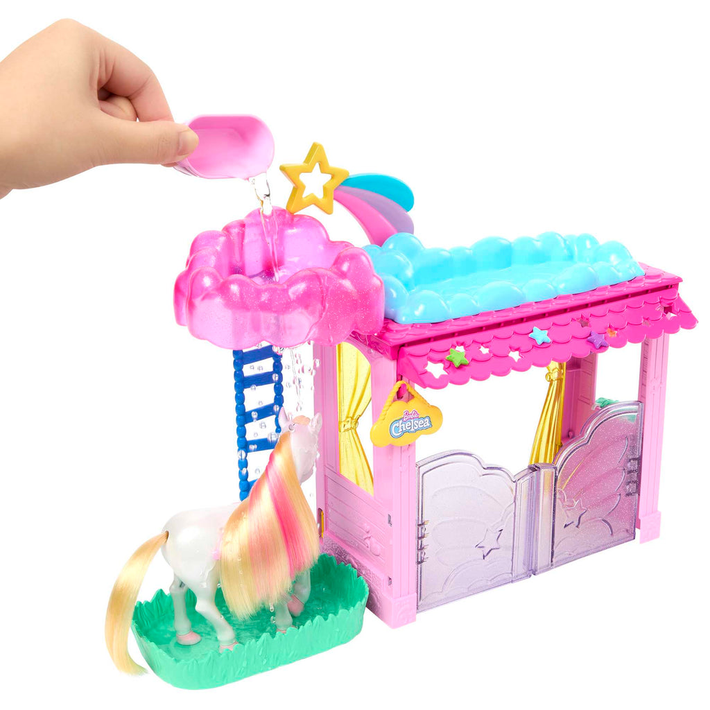 Barbie A Touch Of Magic Chelsea ve Pegasus Oyun Seti