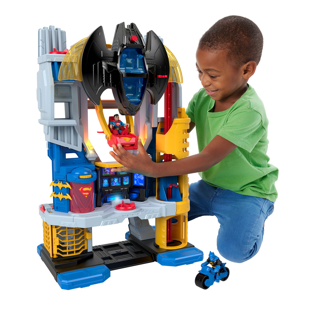 Imaginext® DC Super Friends™ ULTIMATE HEADQUARTERS™ Macera Seti