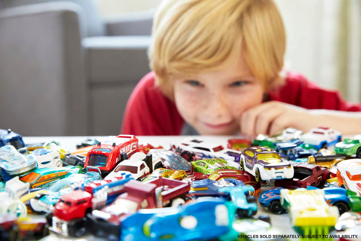 Hot Wheels 8'li Araba Hediye Seti
