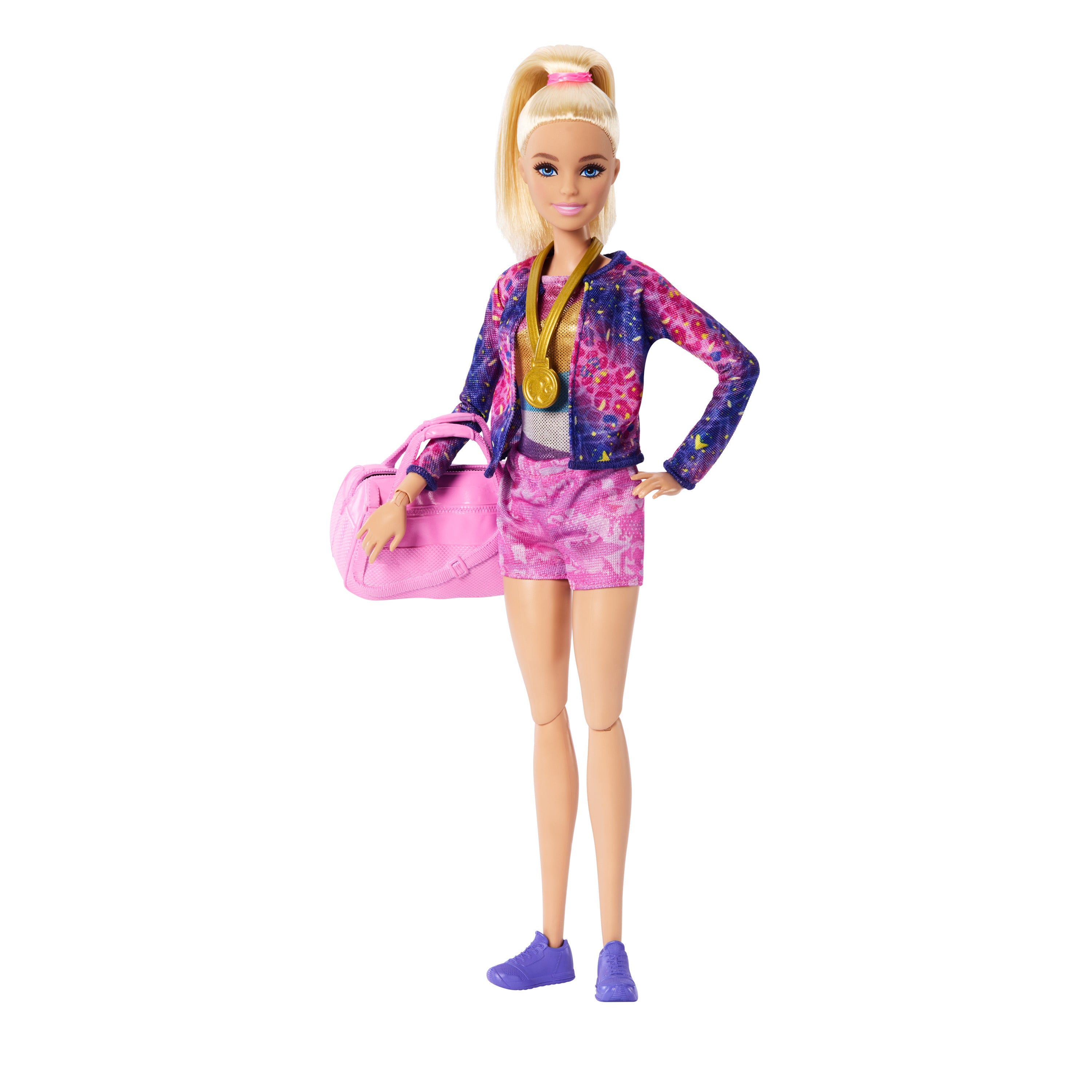 Barbie Jimnastik Oyun Seti; giysili sarışın bebek, denge aleti, 10'dan fazla aksesuar ve çevirme klipsi