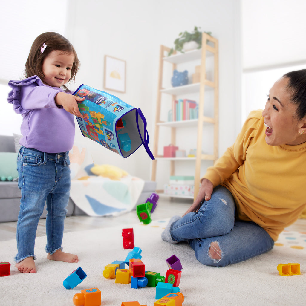 Çocuklar için MEGA BLOKS Fisher-Price Alfabeli Blok Çantası (30 parçalı) ve yeniden kullanılabilen saklama çantası