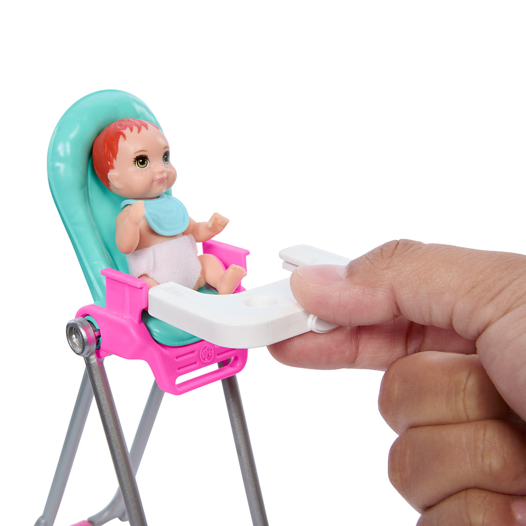 Barbie Skipper Bebek Bakıcısı Oyun Seti - Mama Sandalyeli 10 Parça