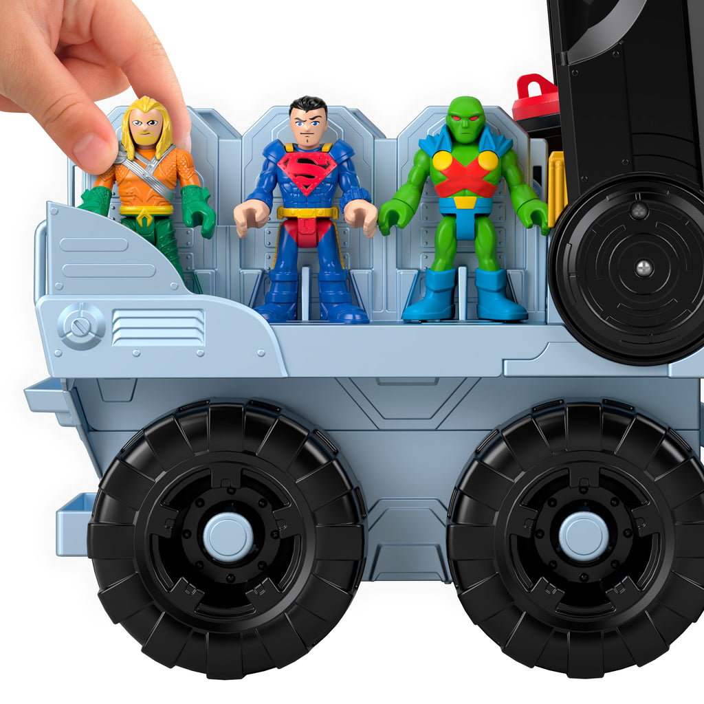 Imaginext® DC Super Friends™ Dönüşebilen Bat-Tank™