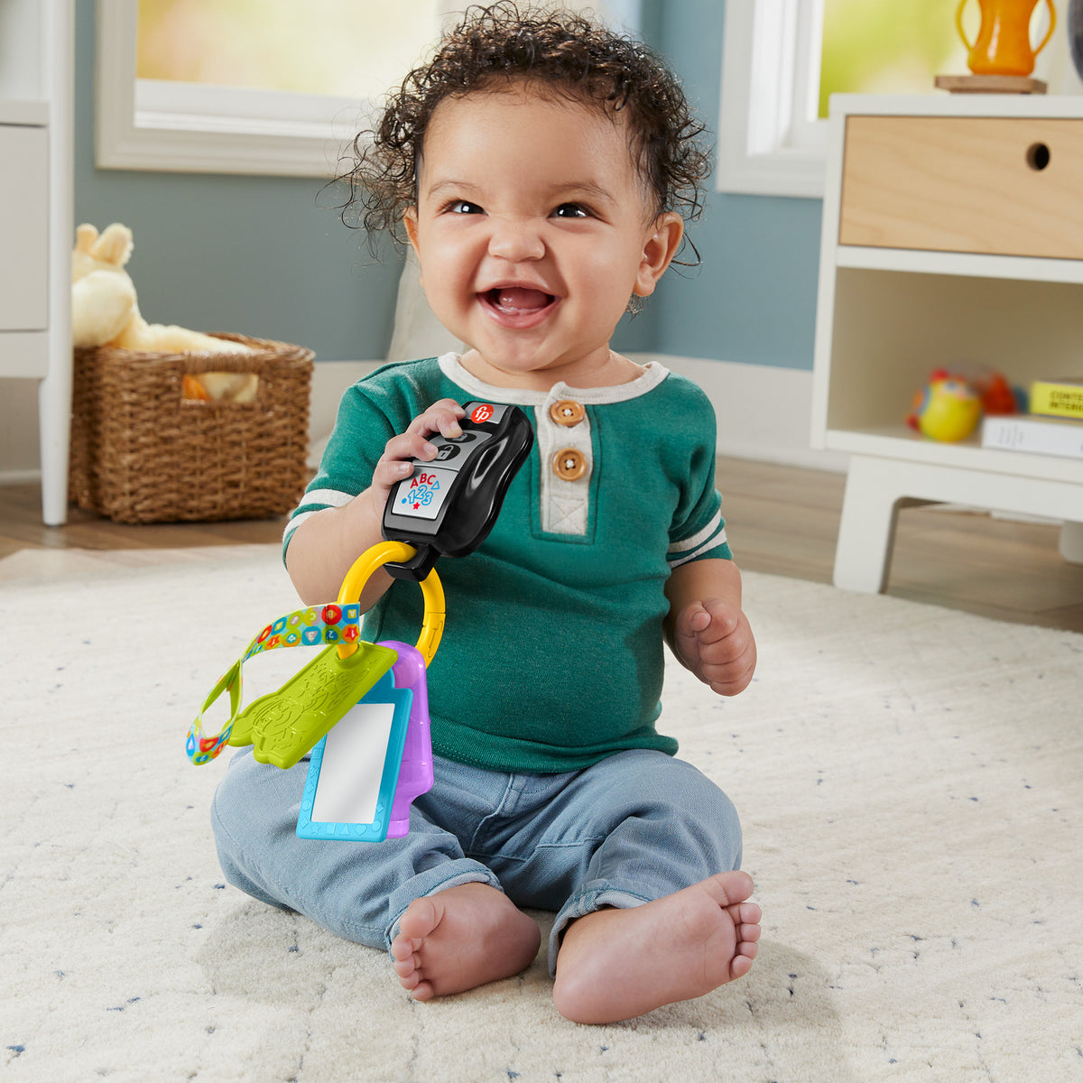 Birden fazla dil desteğine sahip müzikli eğitici Fisher-Price® Eğlen ve Öğren® Eğlenceli Aktivite Anahtarı