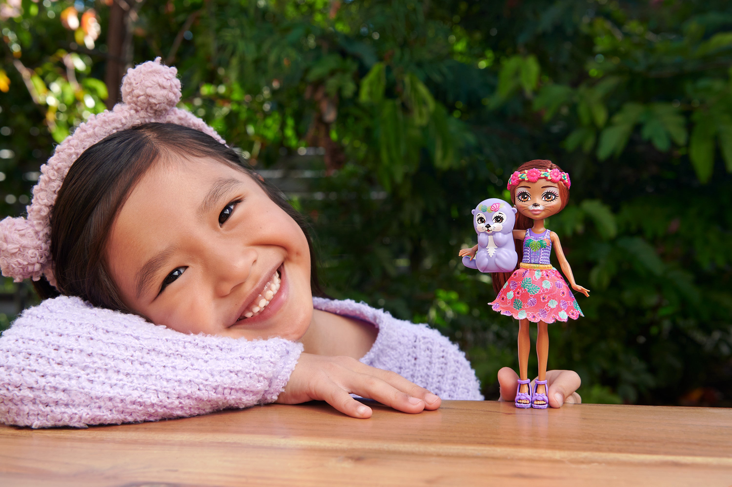 Enchantimals Sunshine Beach Oneda Otter Bebek ve Evcil Hayvanı