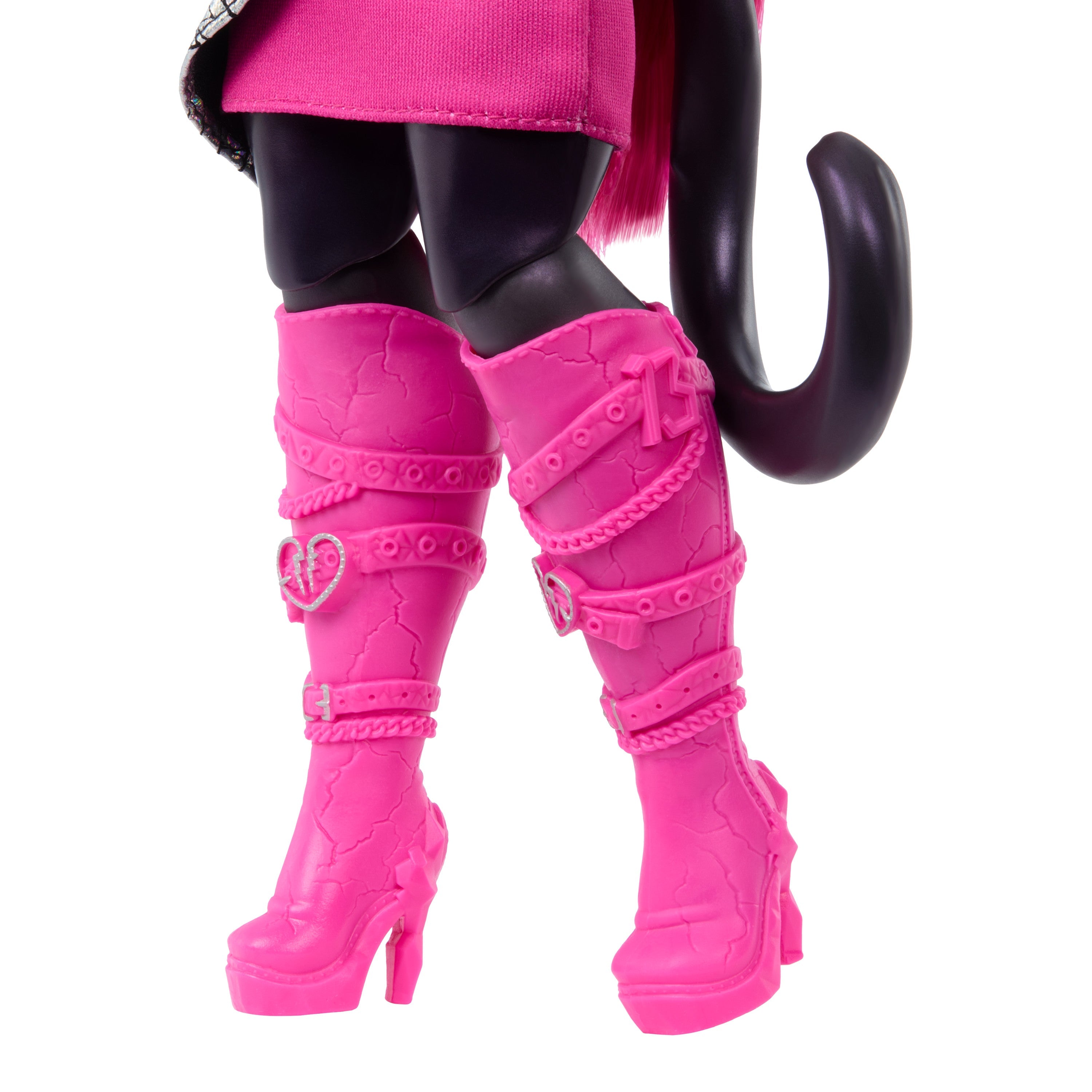 Monster High Catty Noir moda bebeği
