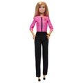 Barbie Geleceğin Lideri Bebek - Pembe Kıyafetli, Rozetli Sarışın Model Bebek