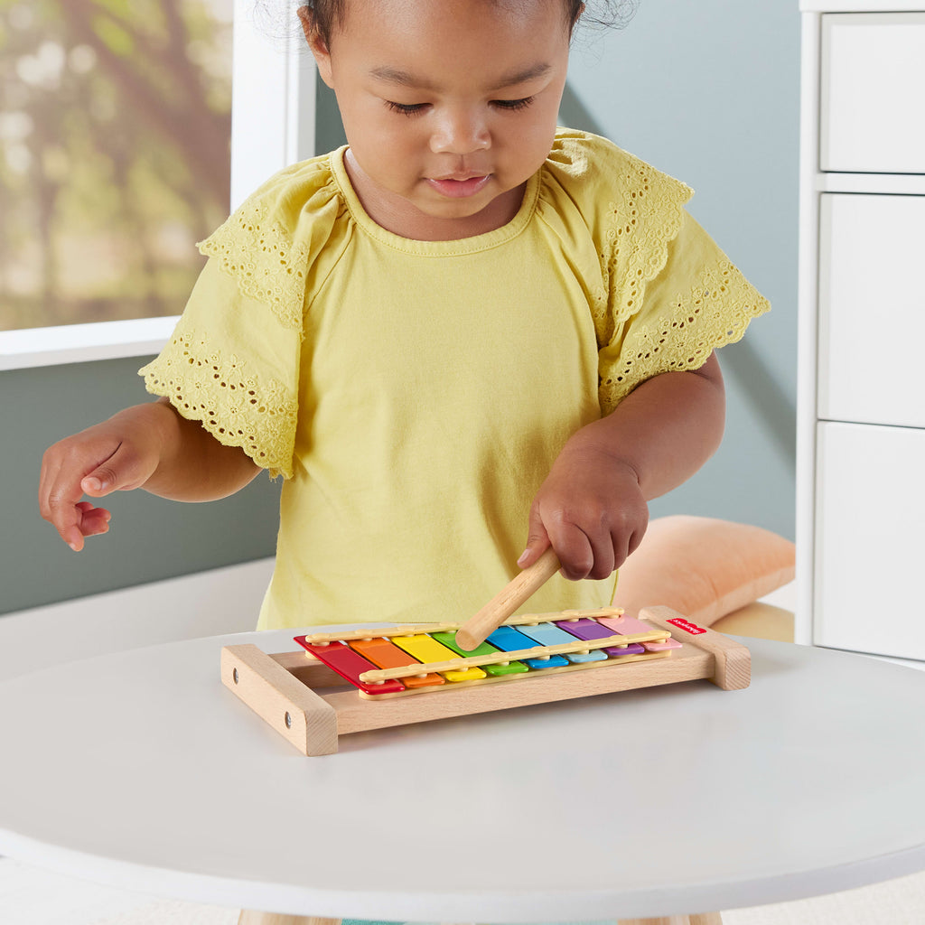 Yürüme çağındaki çocuklar için 2 parçalı müzik aleti Fisher-Price Ahşap Ksilofon