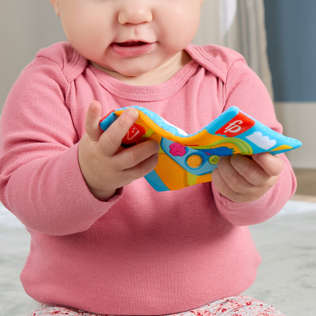 Fisher-Price Minik Oyuncu hediye seti, yenidoğanlara yönelik 3 adet gelişime yardımcı oyuncak