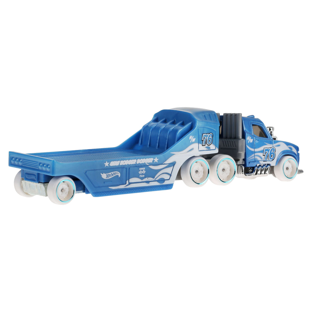 Hot Wheels Kamyonlar, 1:64 ölçekli metal oyuncak araç, pistlerle uyumludur (Stiller çeşitlilik gösterebilir)