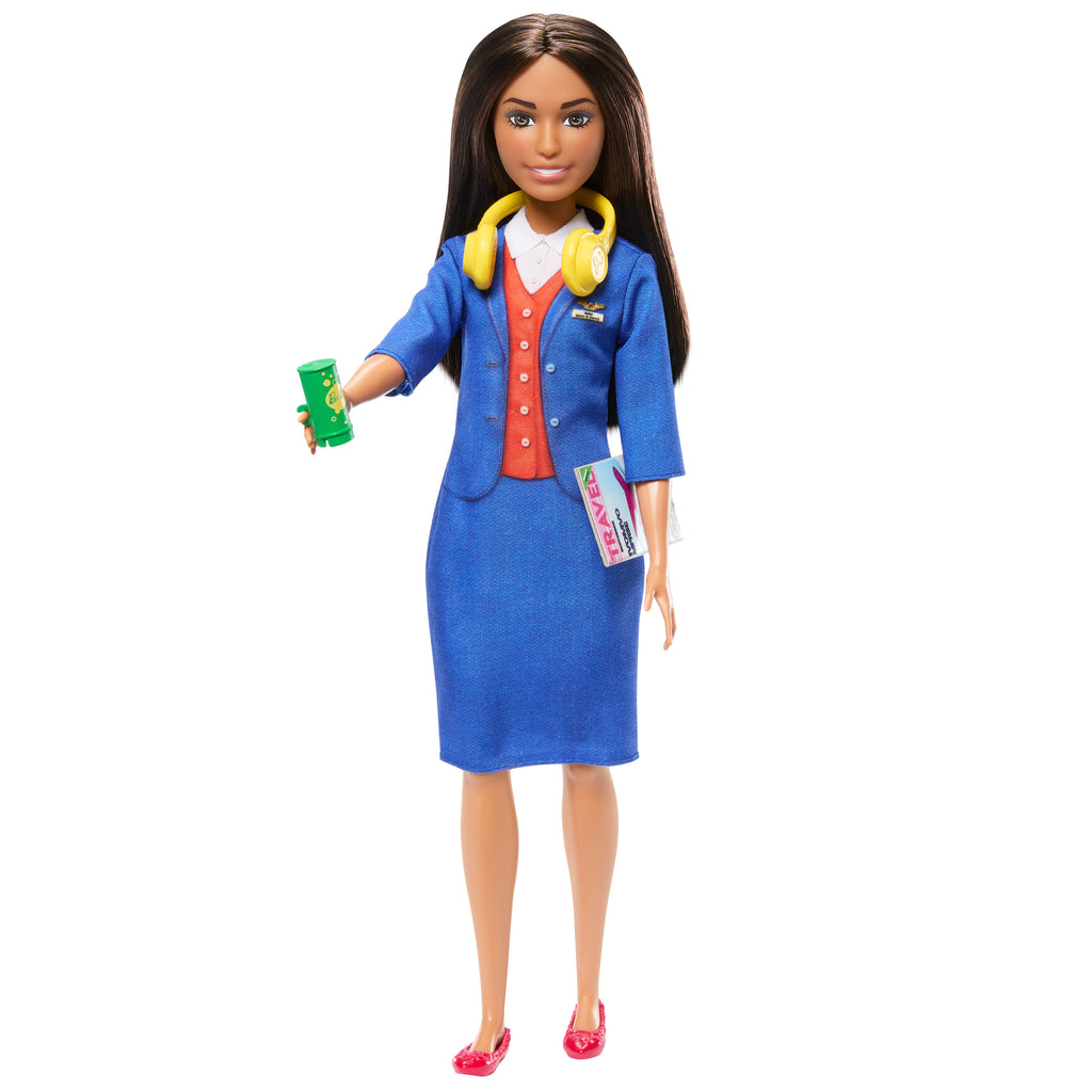 Bavul, kulaklık ve pasaport aksesuarlarıyla mavi üniforma giyen Hostes Barbie bebek