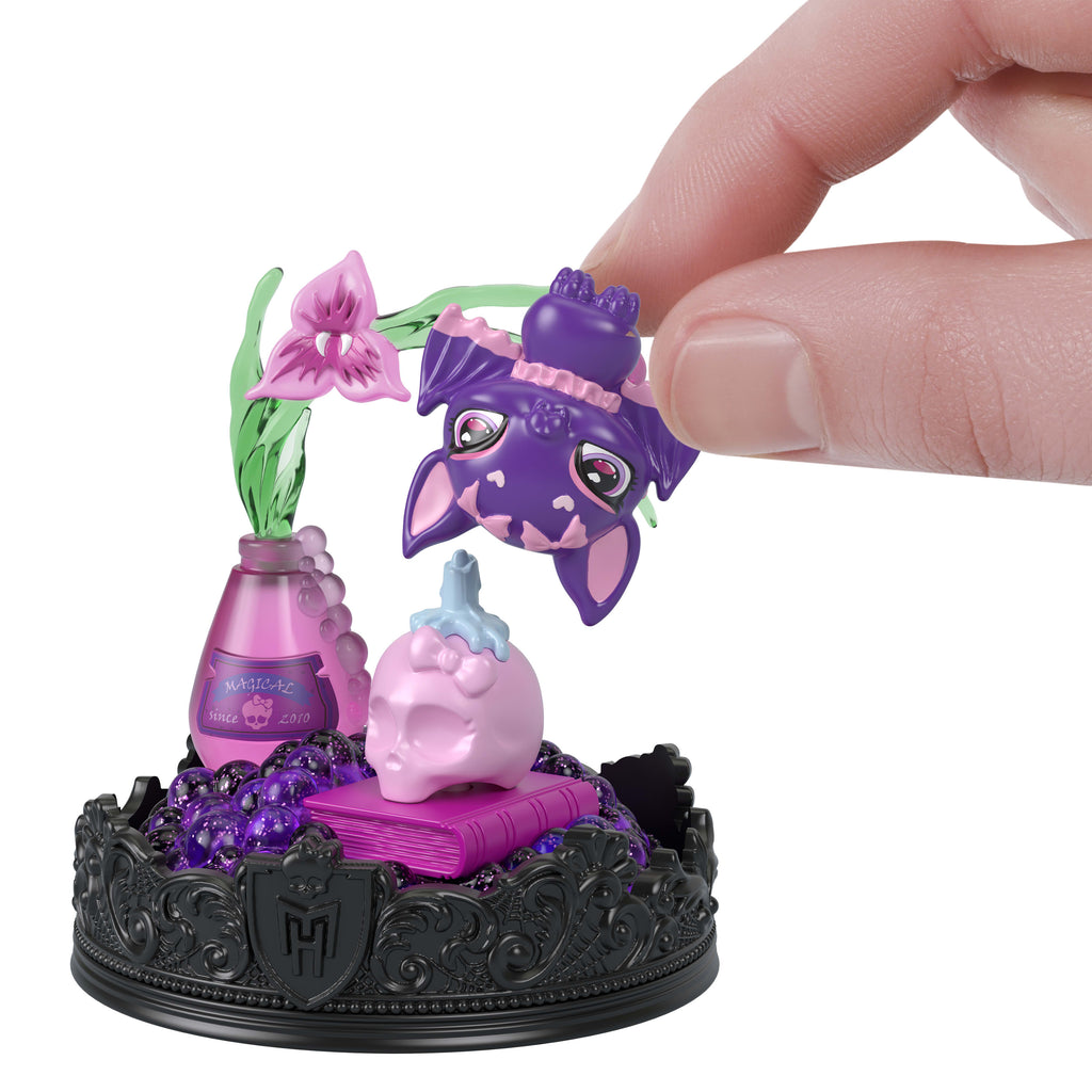 Monster High Evcil Hayvan Anahtarlığı (Sürpriz Asorti)