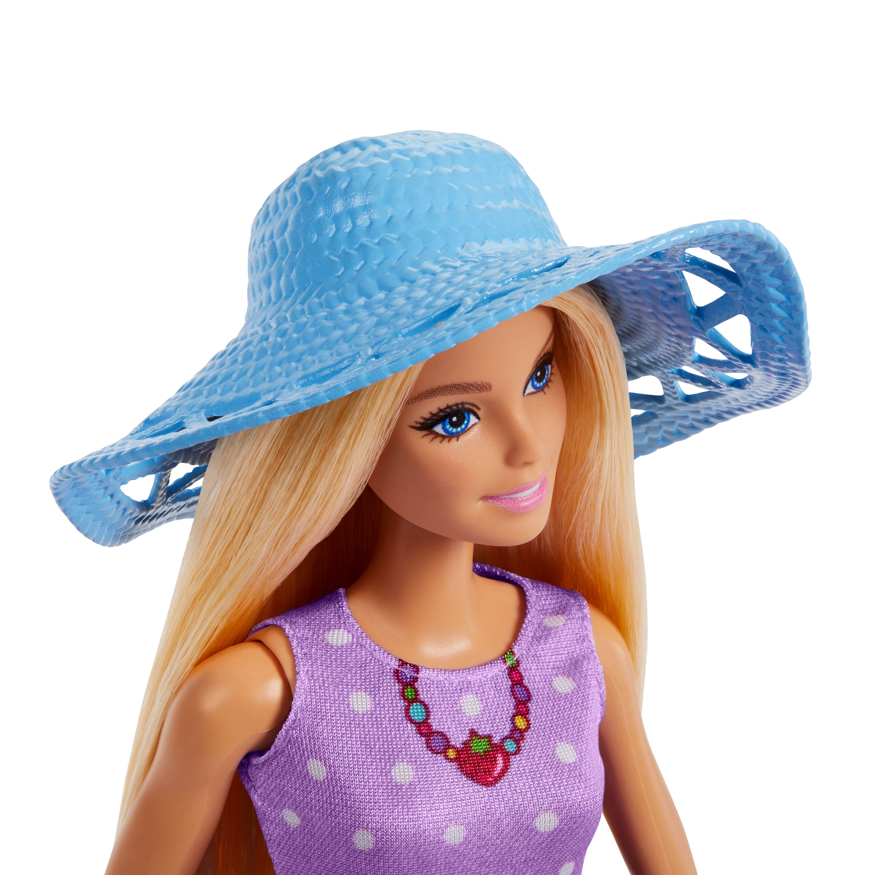 Barbie Aile ve Dostlar serisi bebekler ve aksesuarlar, 2 bebek ve 9 aksesuar ile piknik temalı oyun seti