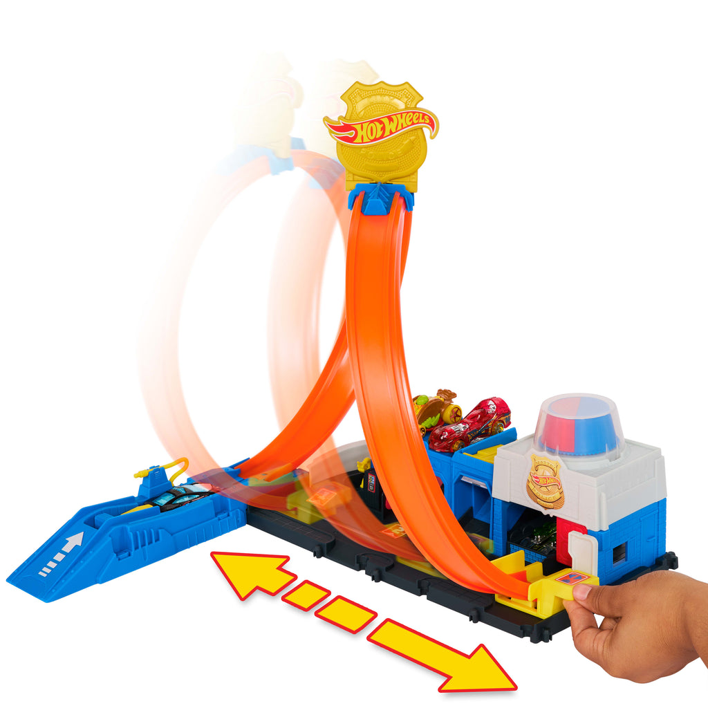 Hot Wheels® Polis İstasyonu Oyun Seti, 1:64 ölçekli oyuncak polis arabası ve ayarlanabilir pist çemberi