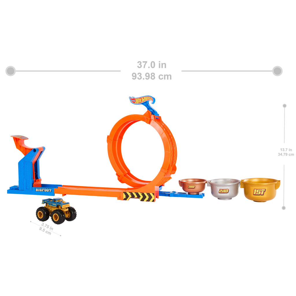 Hot Wheels® Monster Trucks Döngü ve Takla Bigfoot Oyun Parkuru ve metal Bigfoot oyuncak aracı