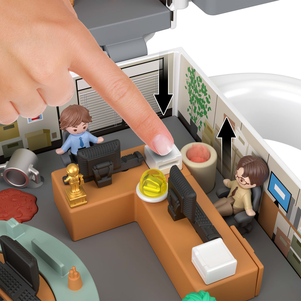 Polly Pocket ve The Office mini oyun seti, 6 karakter figürü ve 9 aksesuar, koleksiyona uygun Partnership oyuncağı