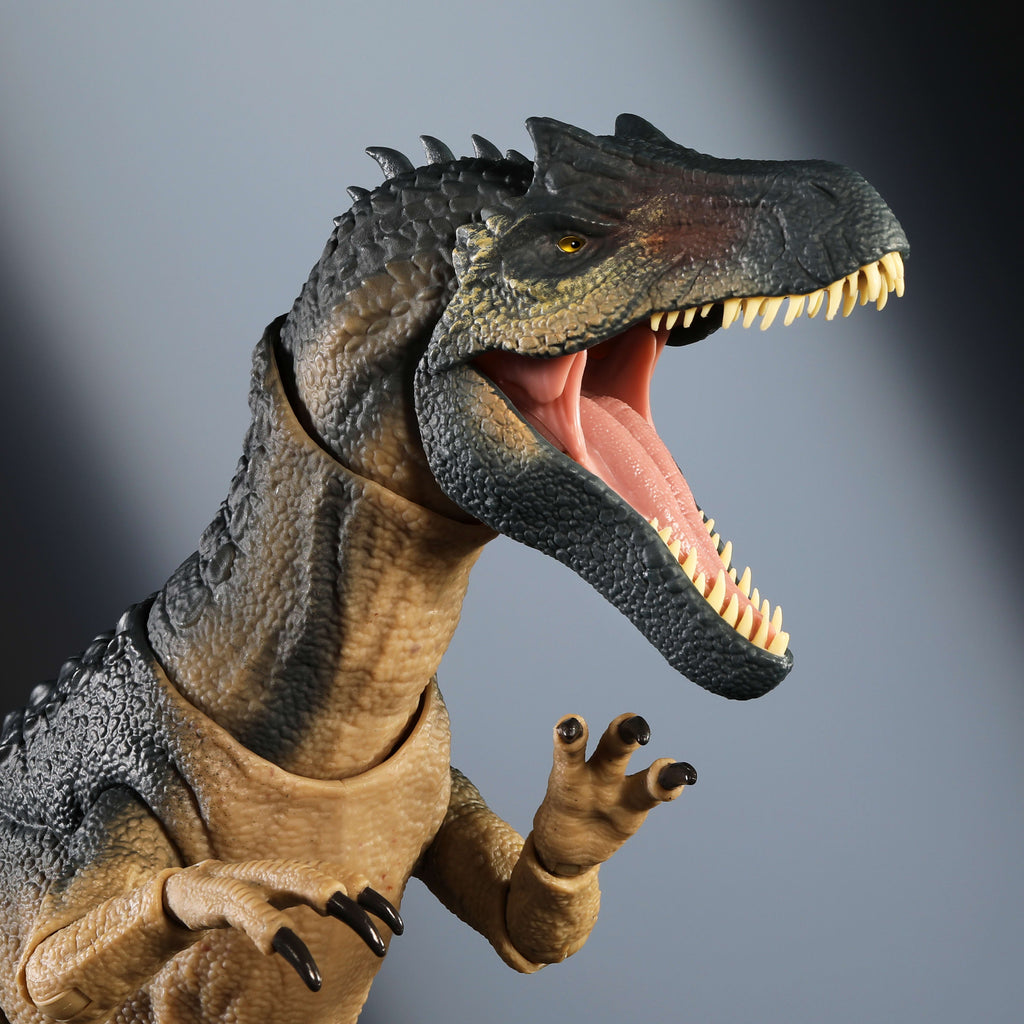 Cam gözleri ve bükülebilir kuyruğu olan Jurassic World Hammond Koleksiyonu Allosaurus dinozor aksiyon figürü