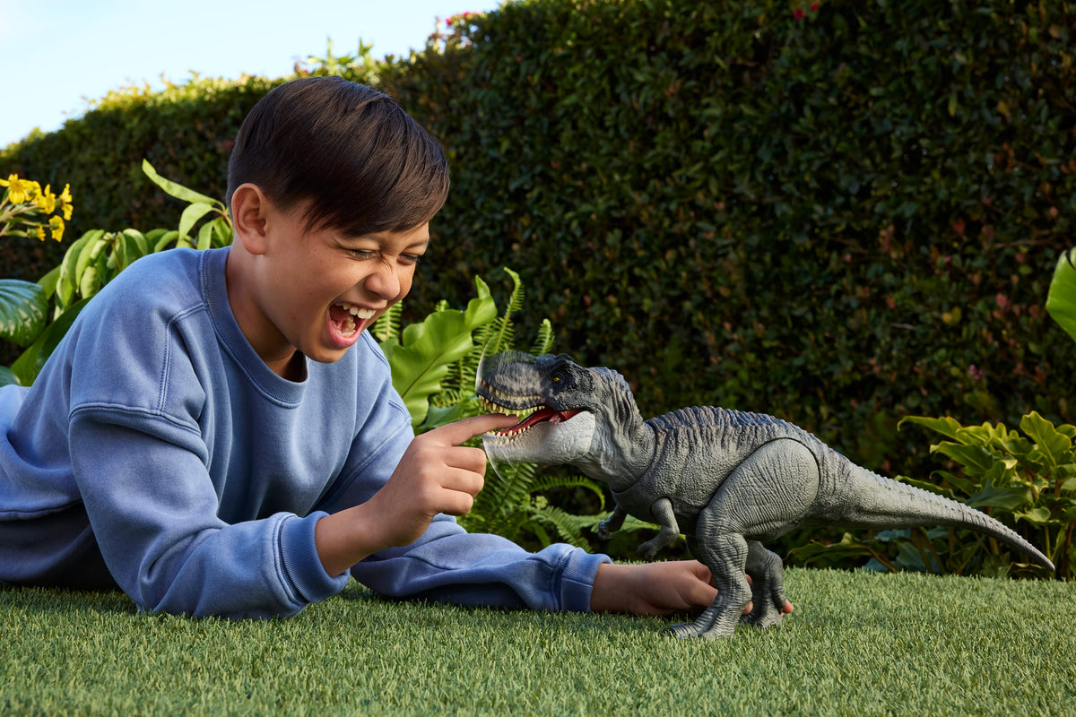 Isırma hareketi yapan ışıklı ve sesli Jurassic World Rebirth Tyrannosaurus Rex dinozor figürü
