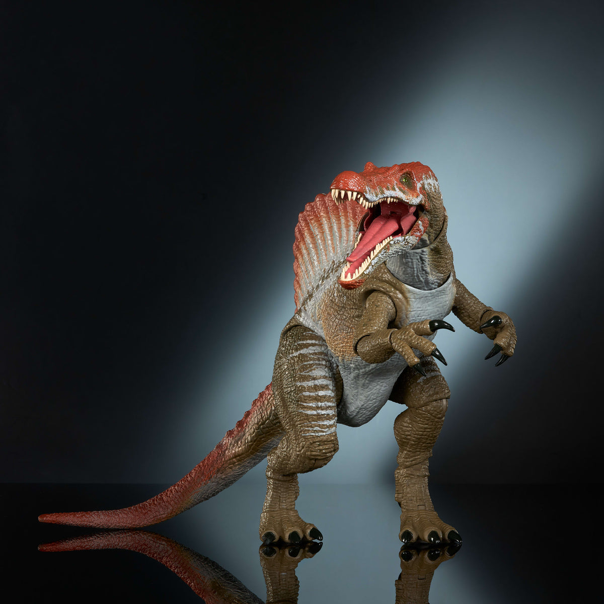 Jurassic Park 3 filminden uyarlanan, çok büyük ölçekli Jurassic World Hammond Koleksiyonu Spinosaurus aksiyon figürü
