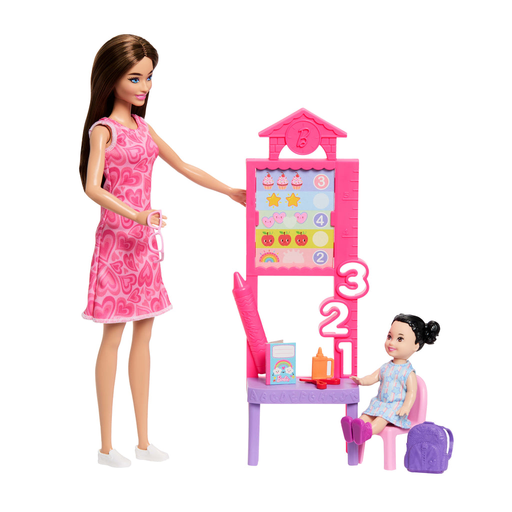 Barbie kariyer bebekleri ve aksesuarları, şekillendirilmiş saçlı bebek ve hikaye anlatmaya yardımcı parçalar