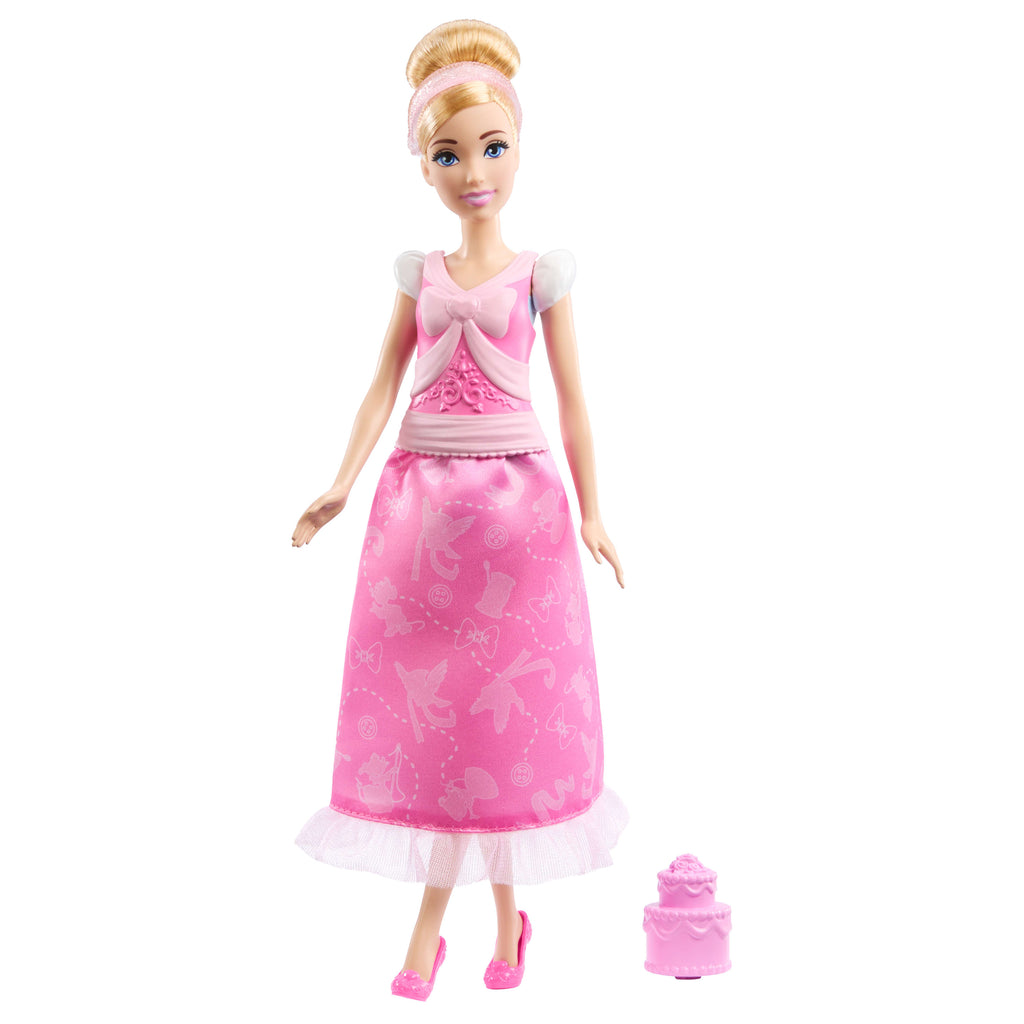 Disney Prensesi 2'si 1 Arada Hikayeler Cinderella bebek, takılıp çıkarılabilen 2 büstiyer, 2 etek ve 9 aksesuar