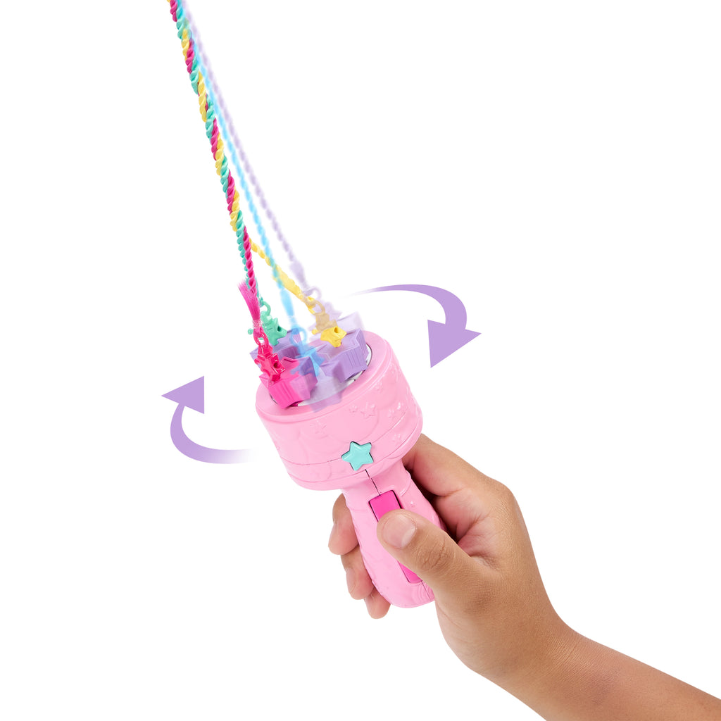Barbie Dreamtopia Örgü Saçlı bebek ve saç örme aracı dahil aksesuarlar
