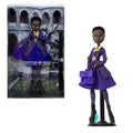 Monster High x Wednesday, Nevermore Akademisi üniforması giyen koleksiyona uygun Bianca Barclay bebek