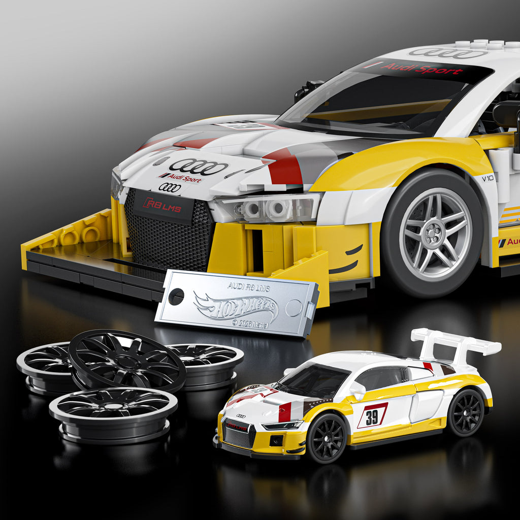 Mattel Brick Shop Hot Wheels '15 Audi R8 LMS Yapım Seti (820 Parça)