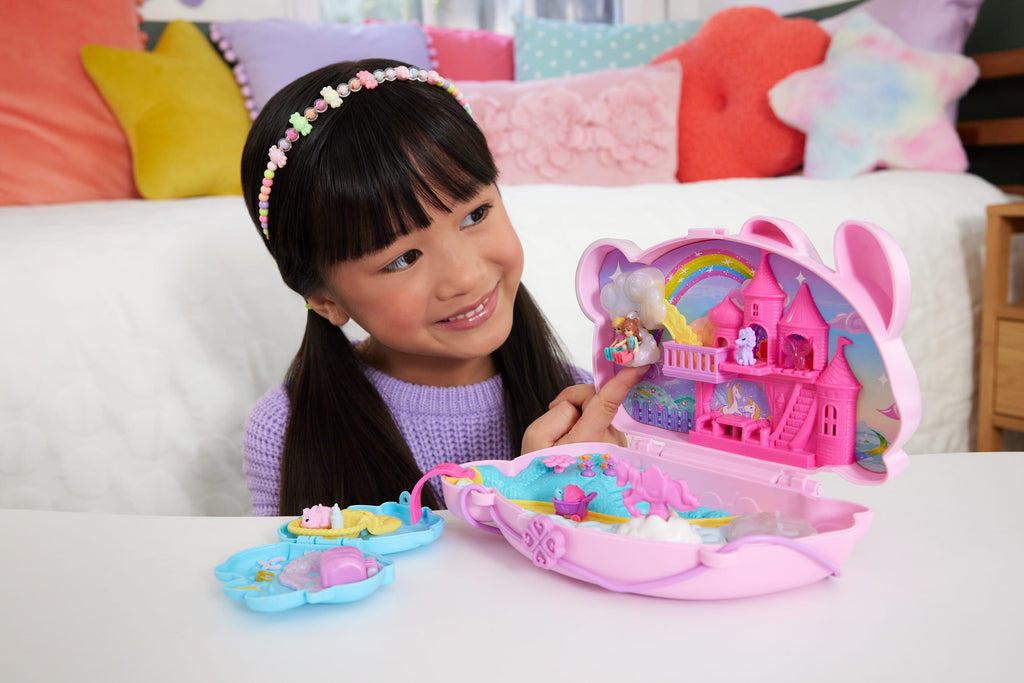 Giyilebilir çanta şeklinde Polly Pocket 2'si 1 Arada Tavşancıklar mini oyun seti, 2 bebek ve evcil hayvanlar dahil 12 aksesuar