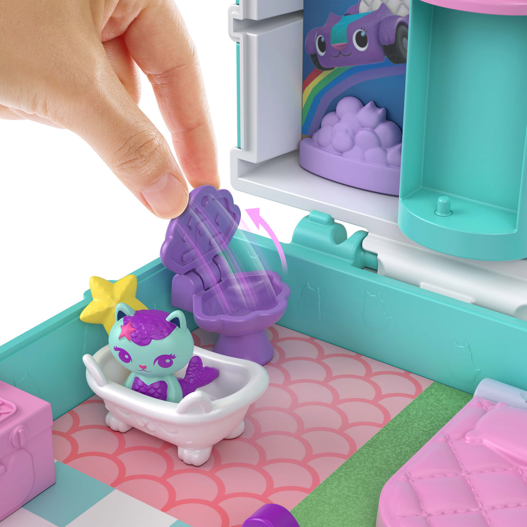 Polly Pocket ve Gabby's Dollhouse mikro bebekler ve mini oyun seti, 9 aksesuar ve kedicik dostlar