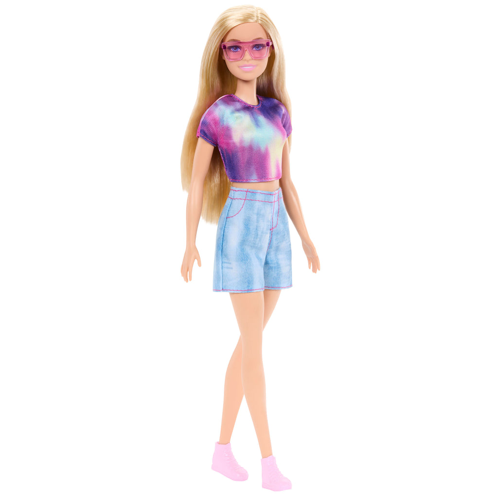 Klasik elbisesi ve aksesuarlarıyla Barbie Mysteries: Beach Detectives Barbie "Malibu" bebek