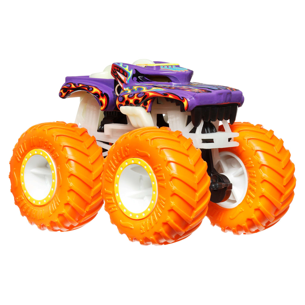 Hot Wheels Monster Trucks Karanlıkta Parlayan Araç 1:64 (Sürpriz Asorti)