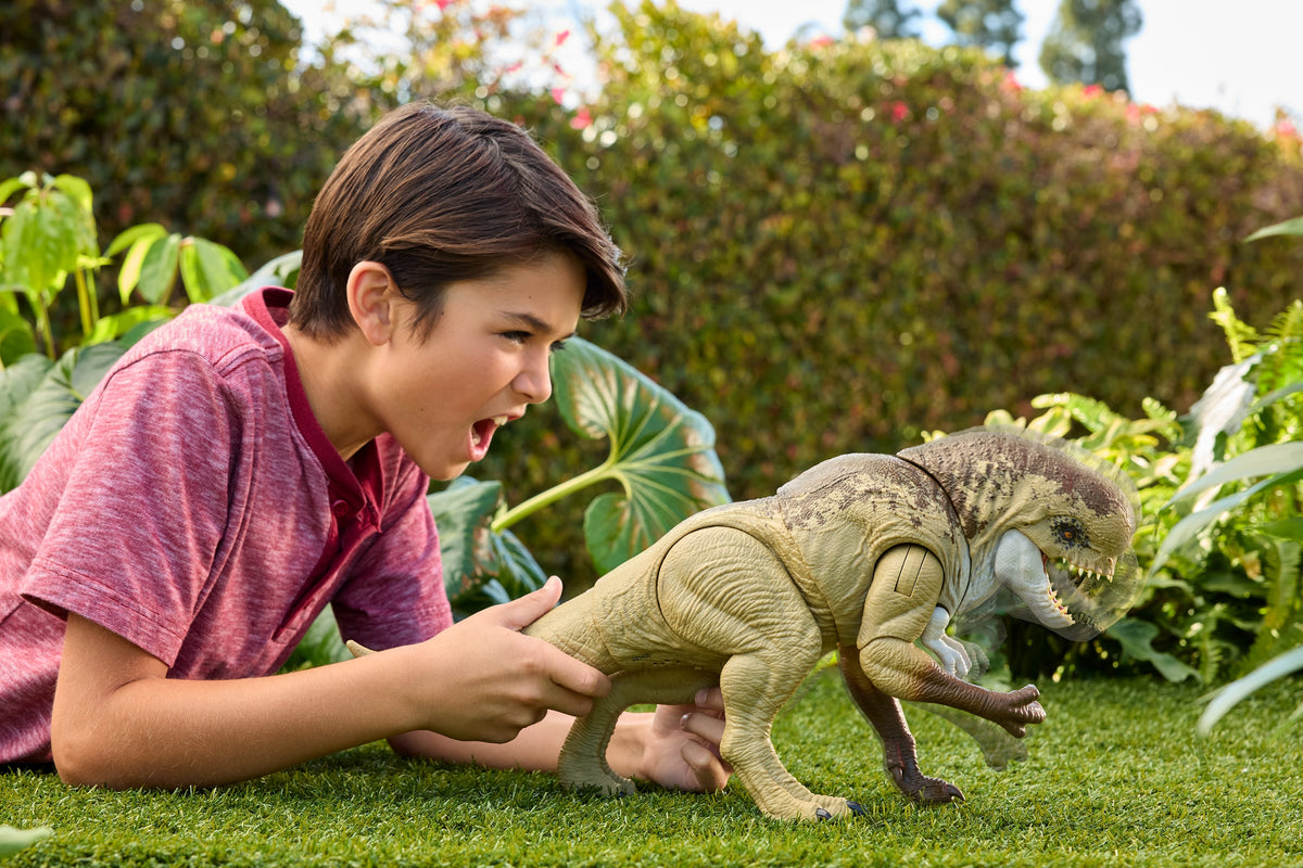 Jurassic World Ürkütücü Dinozor Figürü, 55 cm'lik dinozor oyuncağı, 2 saldırı hareketi