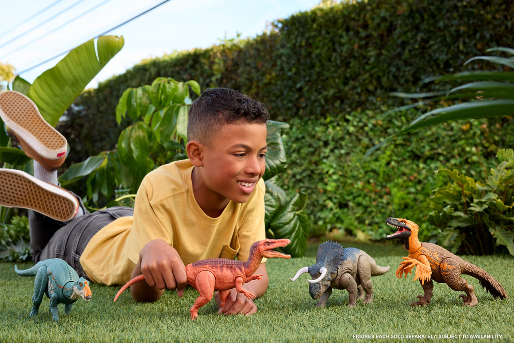 Jurassic World Kükreyen Dinozor Figürleri - Film Serisi, ısırma hareketi ve sesler