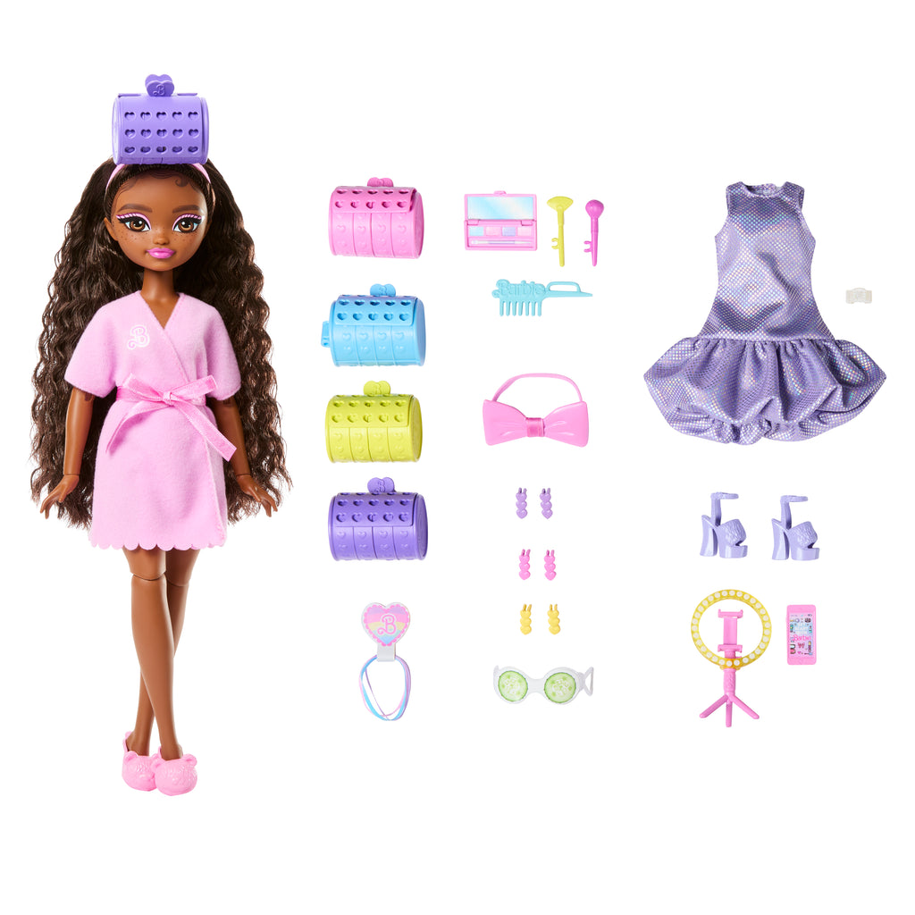 Barbie Dream Besties BARBIE İLE HAZIRLAN™ bebek serisi, sürprizler ve 15'ten fazla görünüm