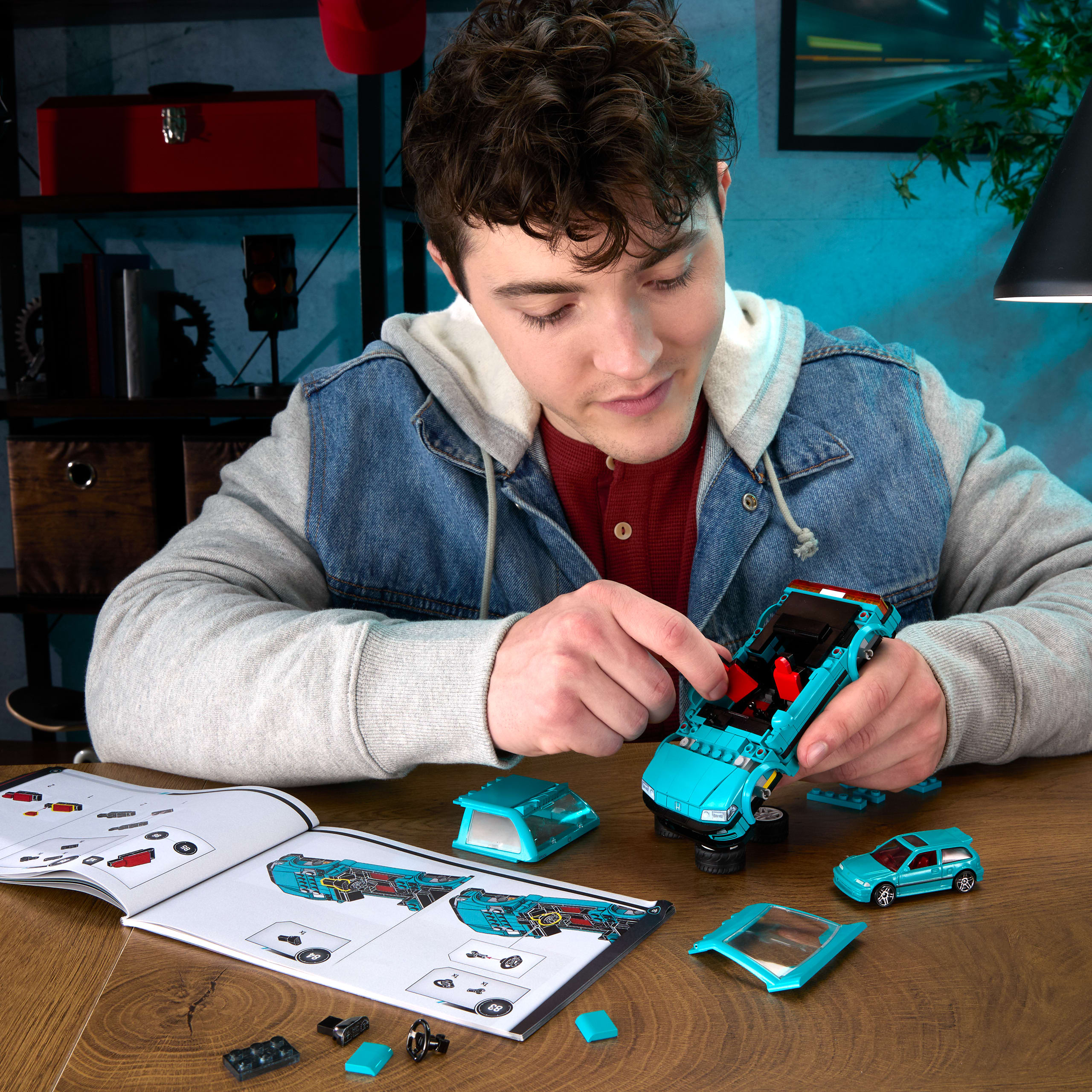 Mattel Brick Shop Hot Wheels Custom '90 Honda Civic EF Yapım Seti (248 Parça)