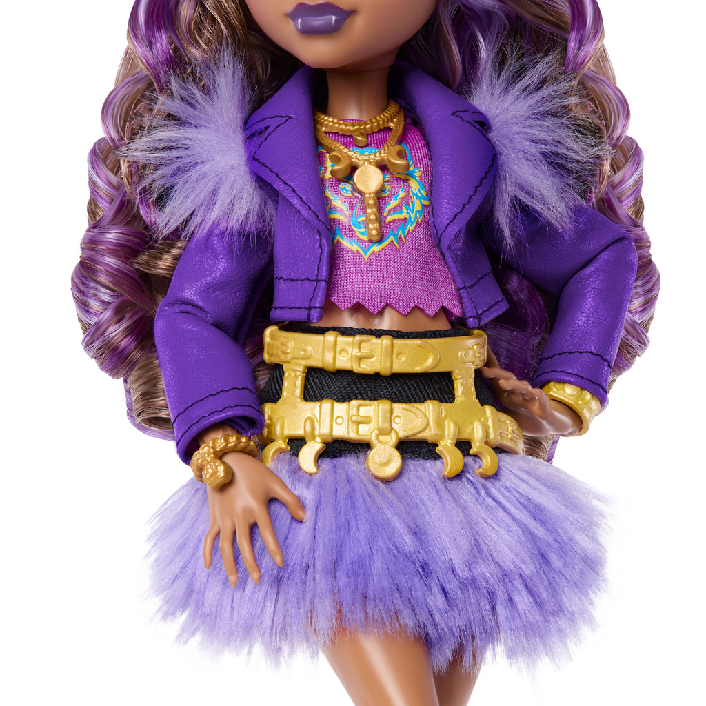 Evcil dostu Crescent ve 7 aksesuarla tüylü etek giyen Monster High Clawdeen Wolf bebek
