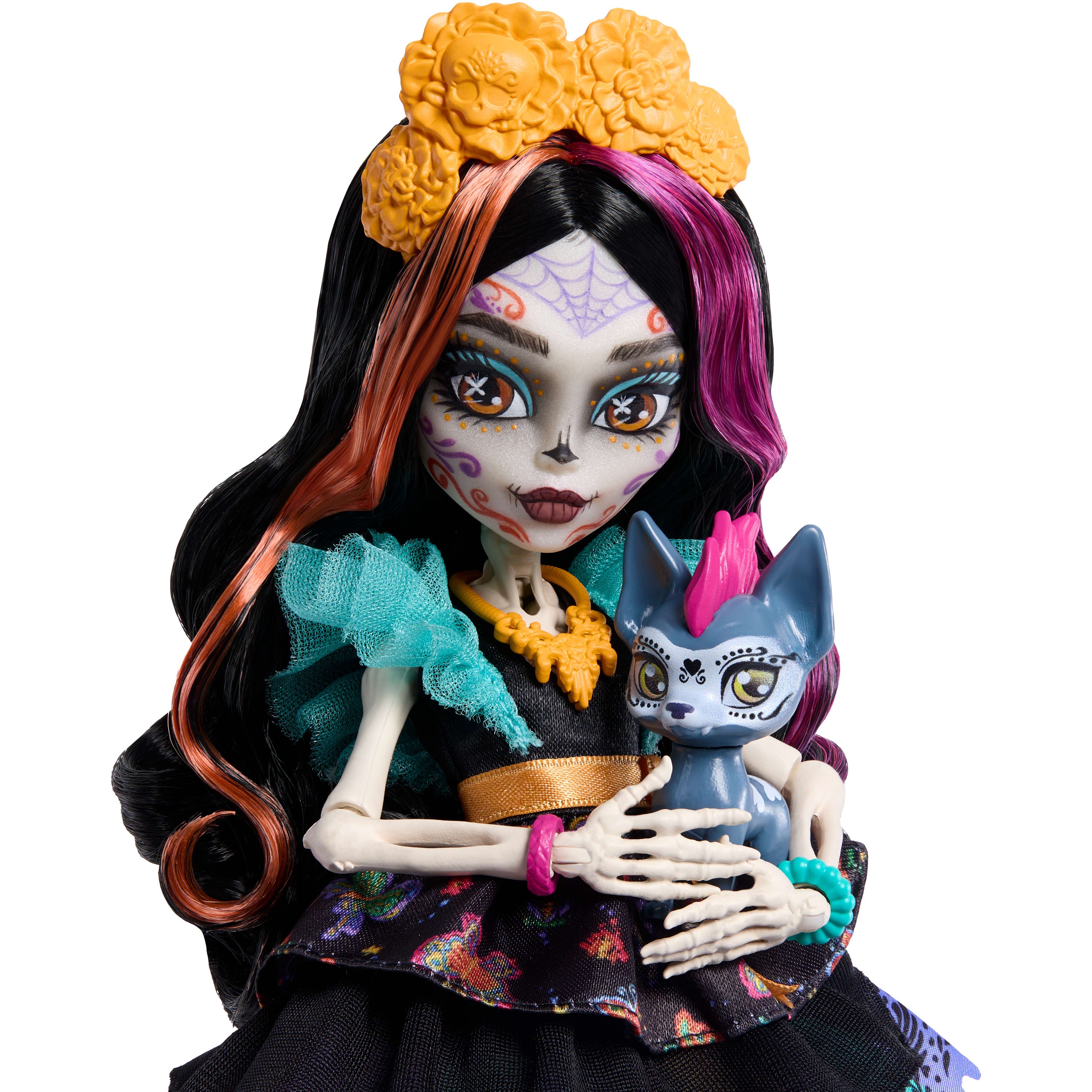 Fırfırlı elbise giyen Monster High Skelita Calaveras bebek, evcil dostu Candelita ve 7 aksesuar