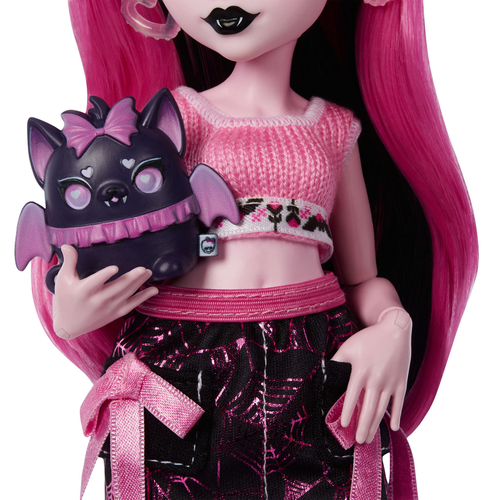 13 gerçekçi aksesuarı ile Monster High Güzellik Sırları Draculaura bebek