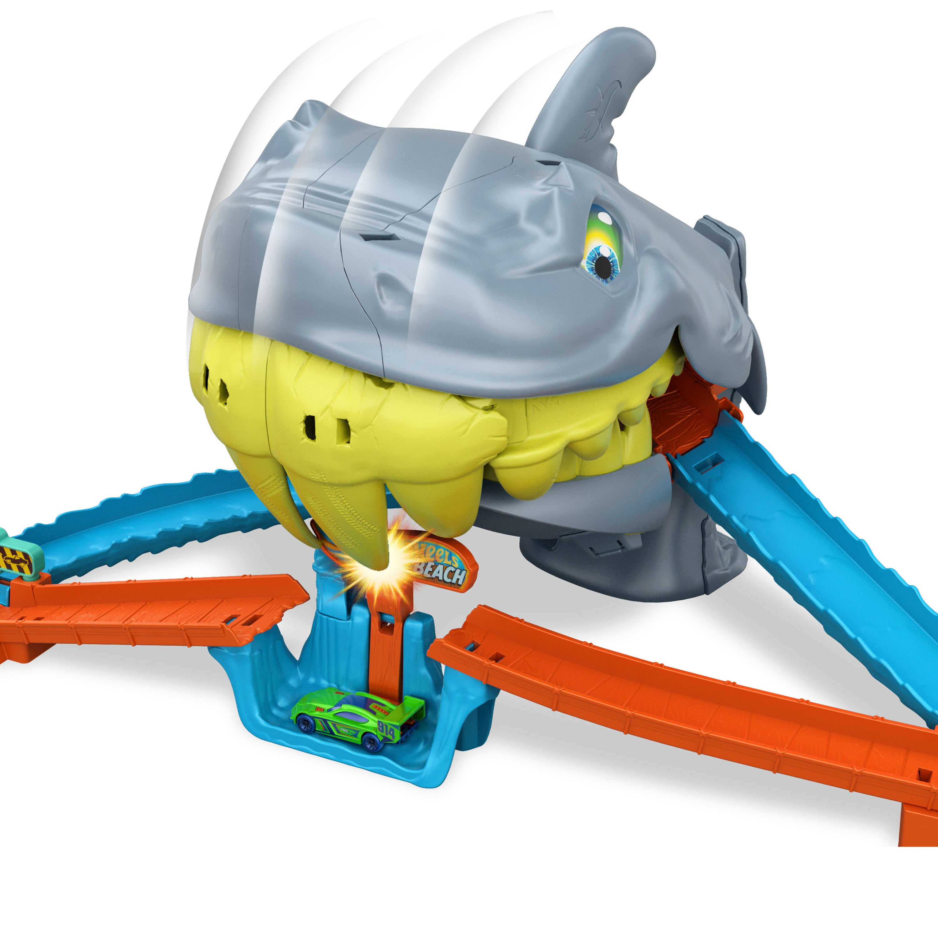 Büyük bir zafer anı yaşatan Hot Wheels City Köpek Balığı Macerası oyun seti  ve 1:64 ölçekli metal oyuncak araba