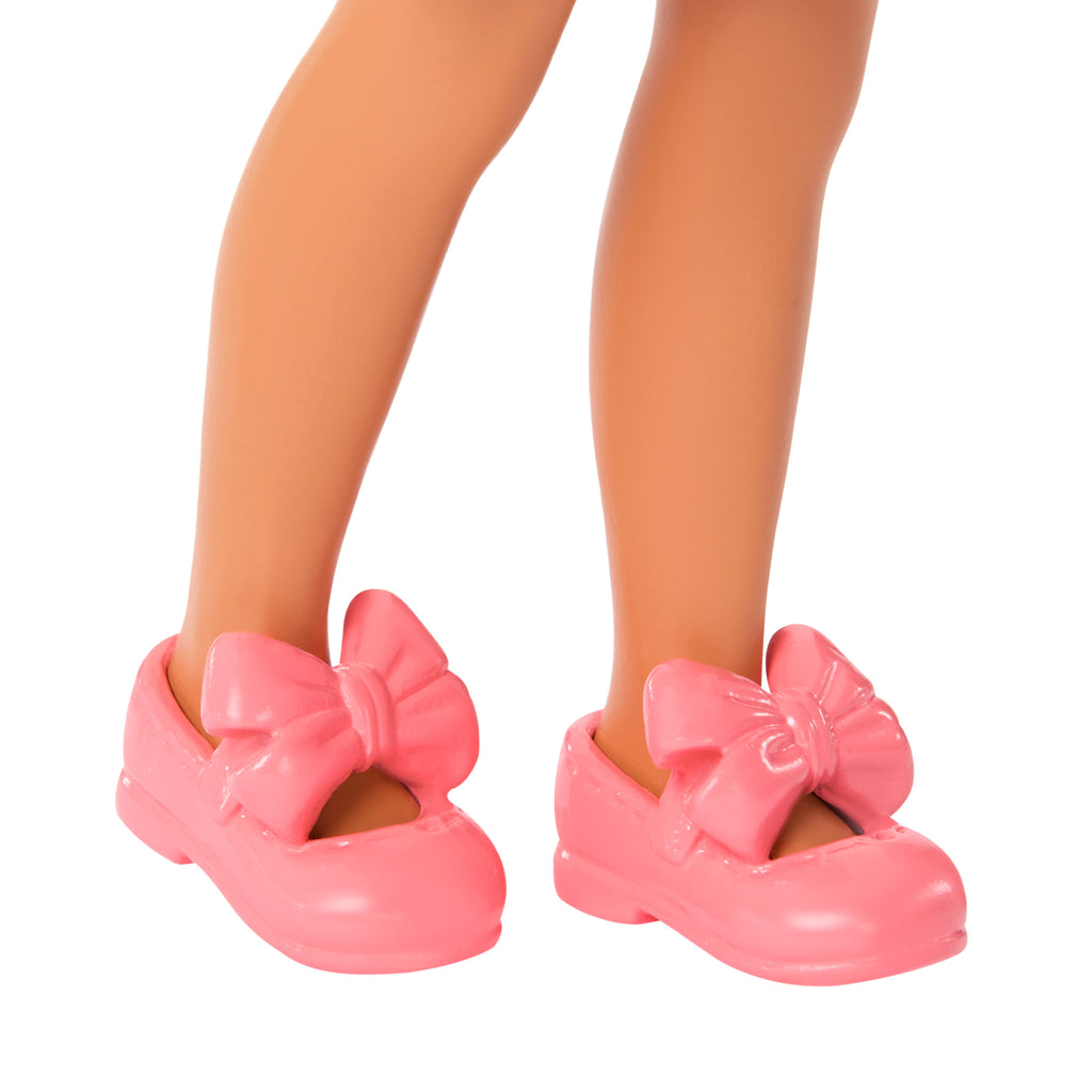 Barbie Chelsea küçük bebek