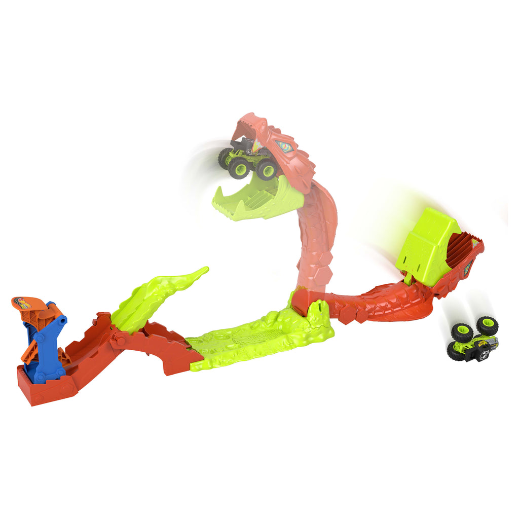 Hot Wheels®Monster Trucks Snake Bite Güç Darbesi oyun seti ve 1:64 ölçekli Bone Shaker