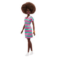 Barbie Fashionistas Bebek #247 (pembe-yeşil çizgili elbise)