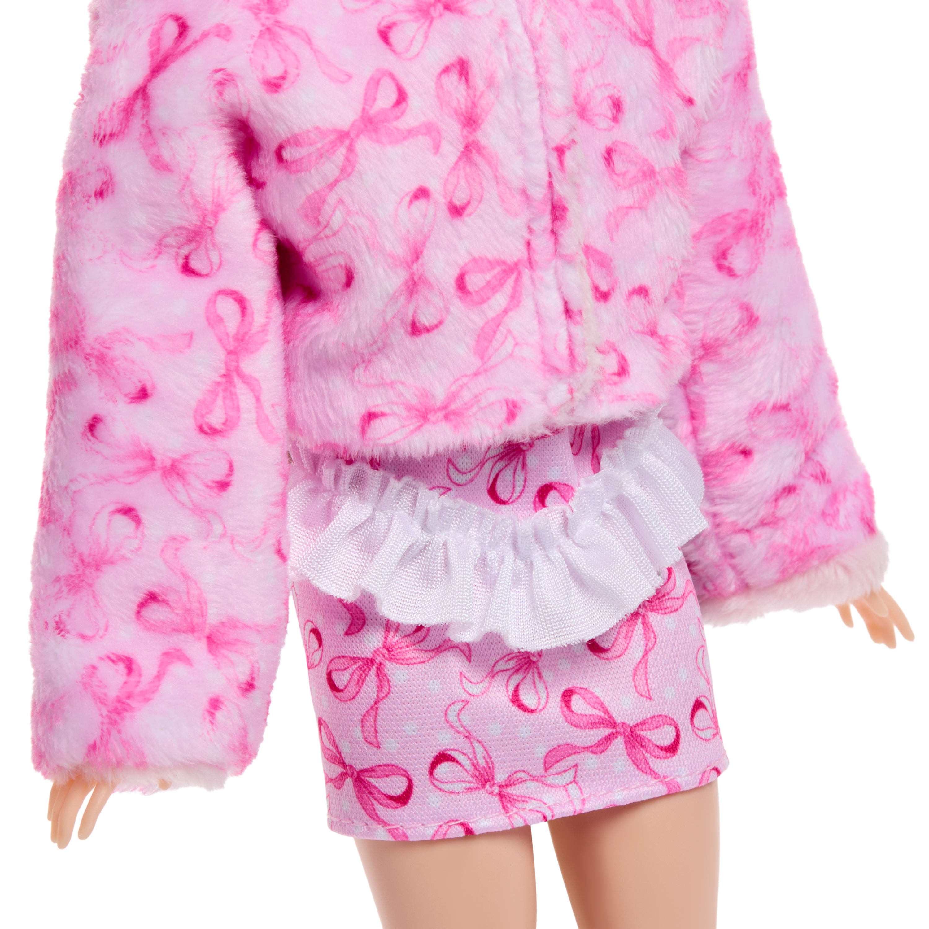 Barbie Cutie Reveal bebek ve aksesuarları, Yumuşak Dostlar Serisi kuzucuk, 10 sürpriz