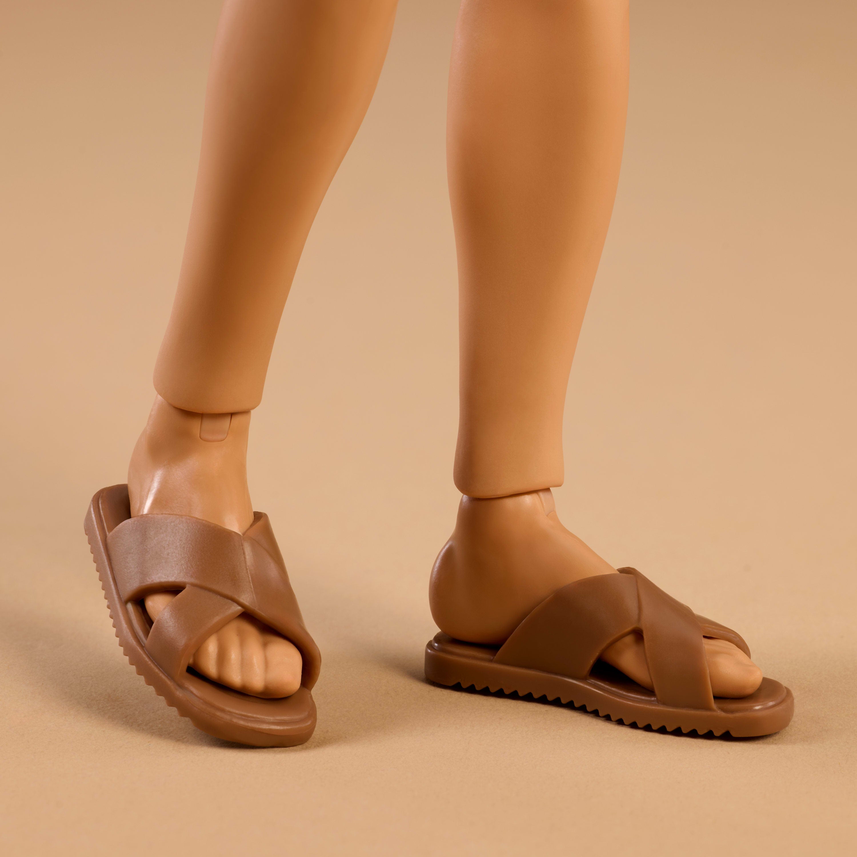 BARBIE BASICS™ Bebek