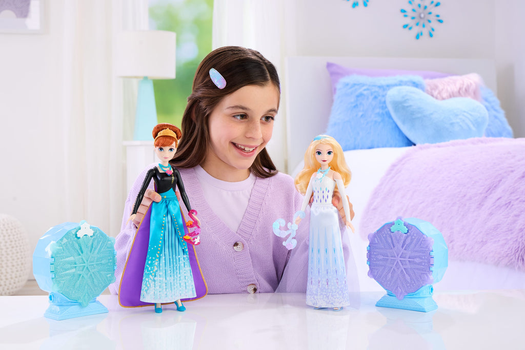 Disney Karlar Ülkesi Sürpriz Takılar Elsa bebek ve değerli taş kutusu dahil 8 sürpriz ve 10 aksesuar