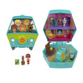 Polly Pocket mini bebekler ve oyun seti, Scooby Doo ortaklığını simgeleyen Scooby ve Velma, oyuncak araba