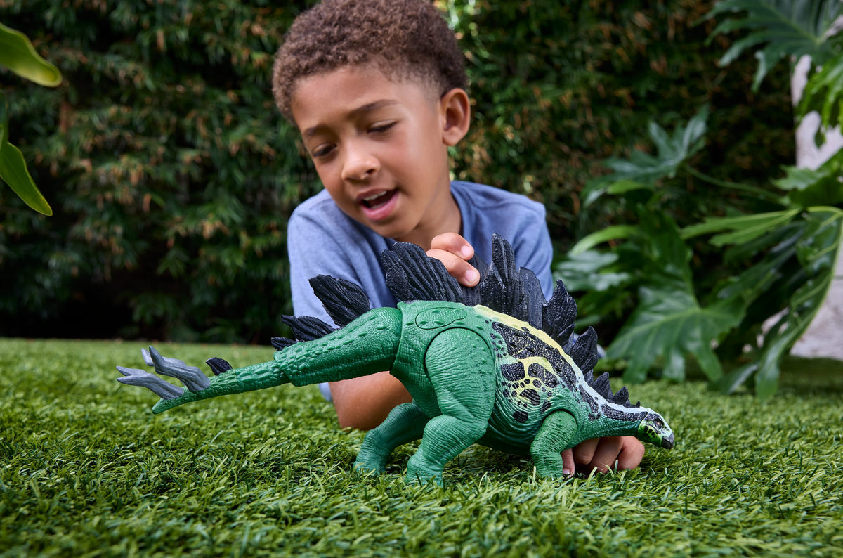 Jurassic World Stegosaurus Dev Dinozor Figürü