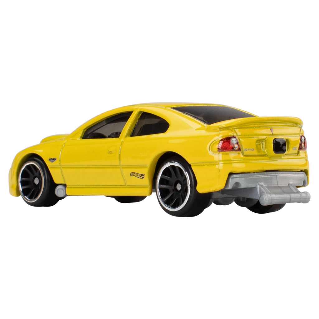 Hot Wheels Pontiac GTO 1:64 Ölçekli Sarı Metal Oyuncak Araba