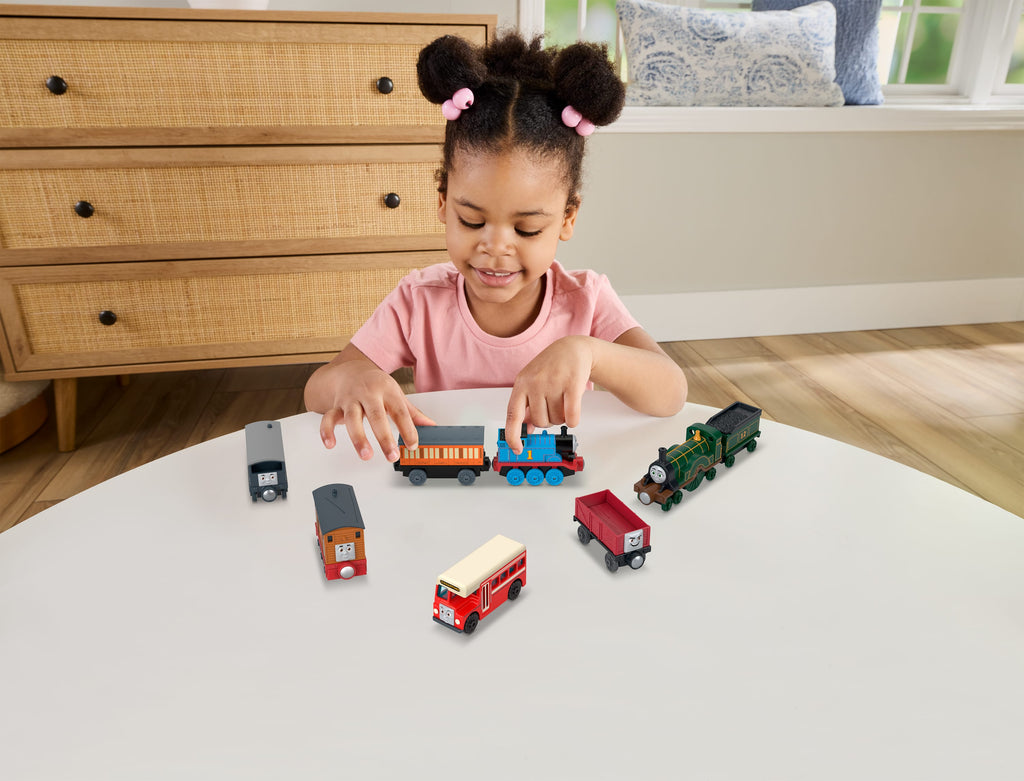 Thomas & Friends Die-Cast Deluxe Tren (İkili/Tekli, Karışık Seri)